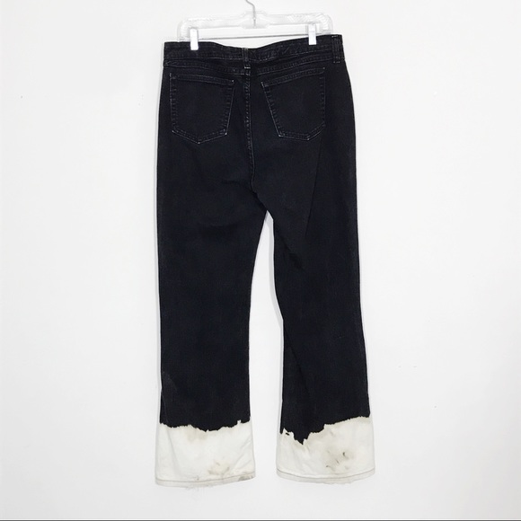 Bleached Riders Instantly Slim High-Waist Mom Jean - Picture 7 of 15